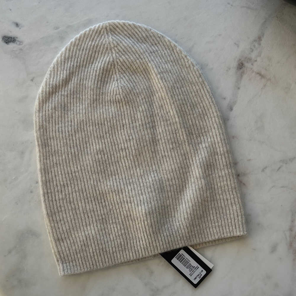 Aritzia Babaton Ribbed Knit Beanie in Light Gray
